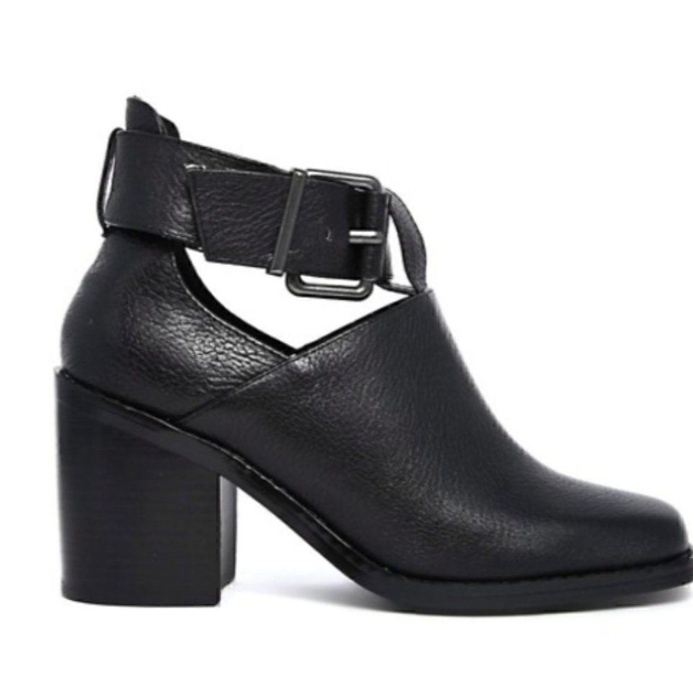 Shelly's London Reversible Adjustable Buckle Strap Block Heel Leather Booties - Picture 2 of 16